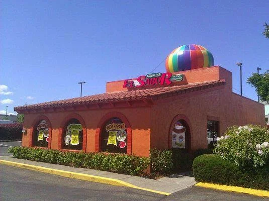 Taqueria El Sabor restaurant exterior in Kent, WA